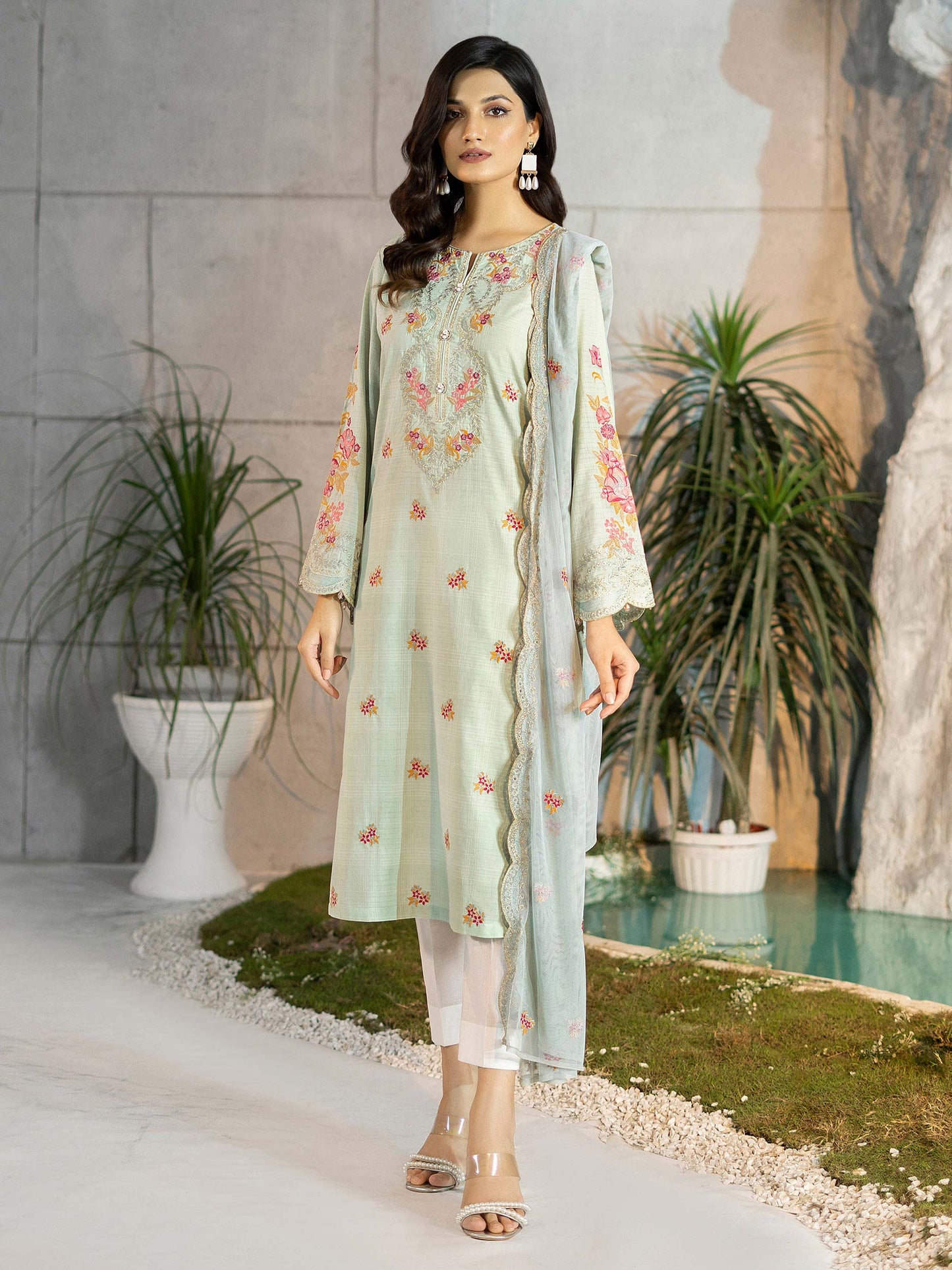 2 Piece Yarn Dyed Suit-Embroidered (Unstitched)