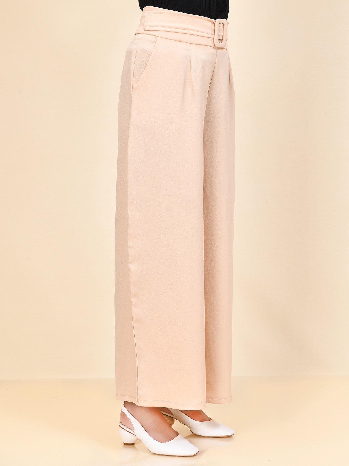 Belted Pants - Beige