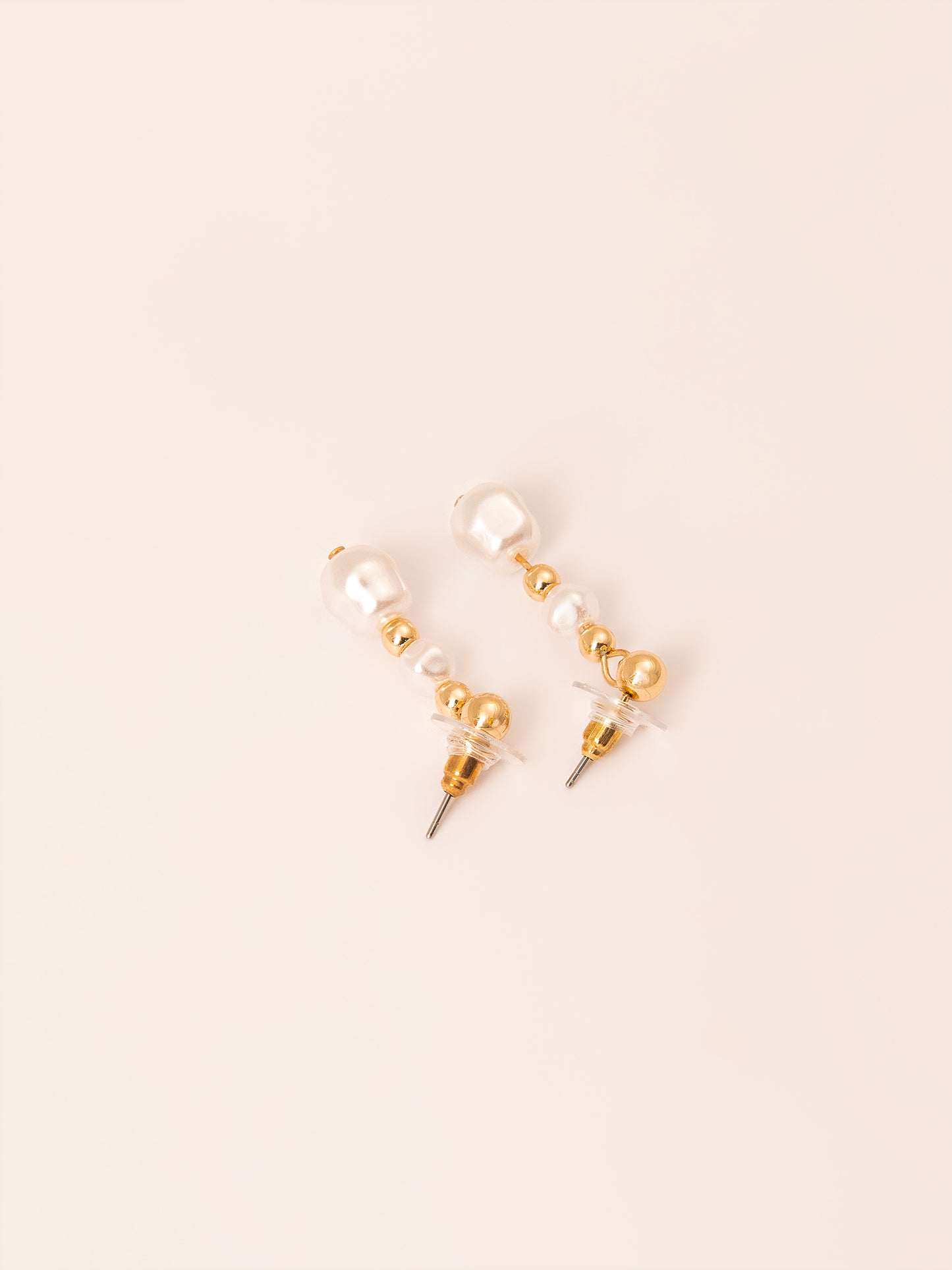 Dangling Pearl Earrings