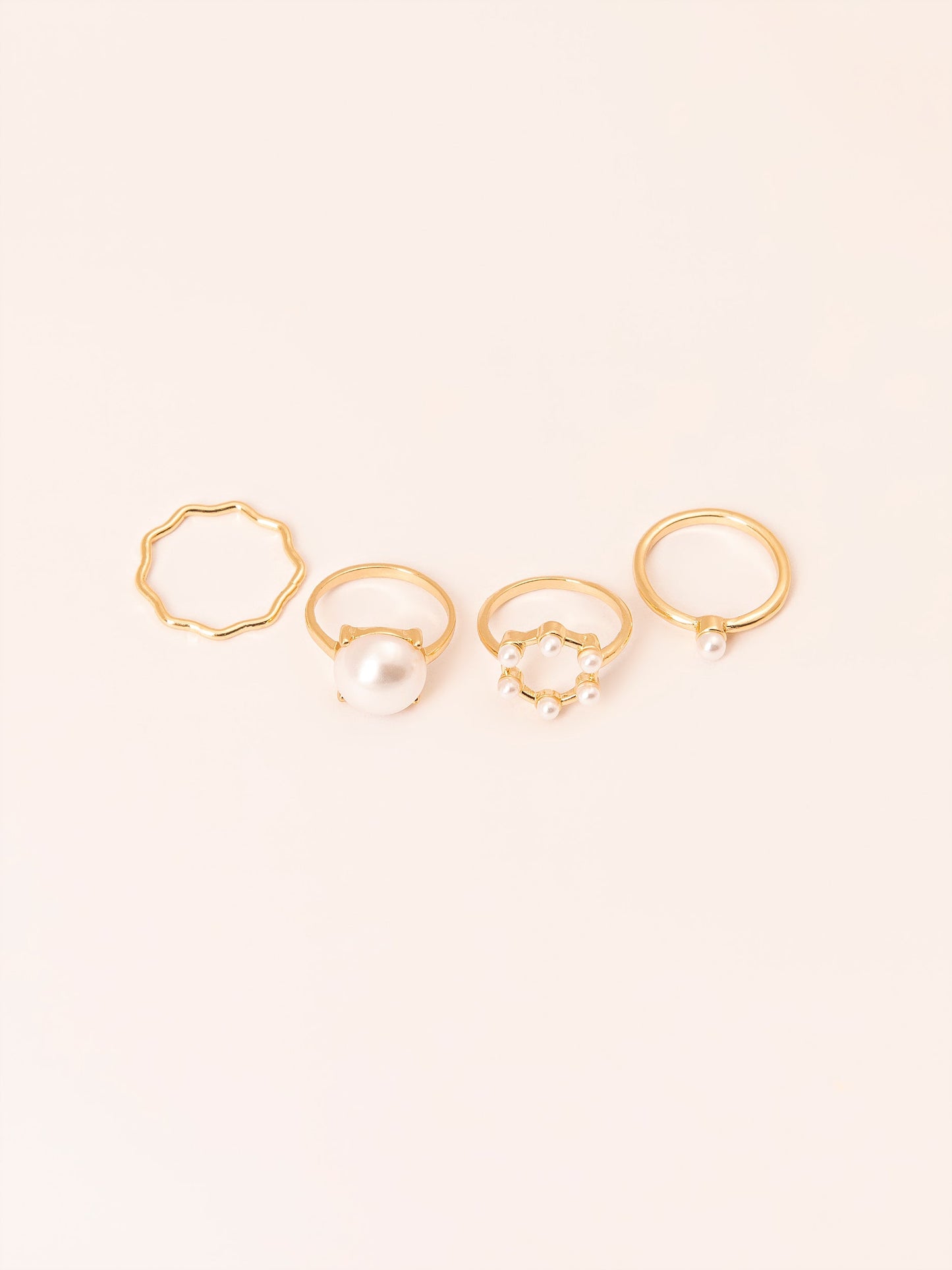 Pearl Ring Set