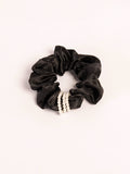 pearly-scrunchie