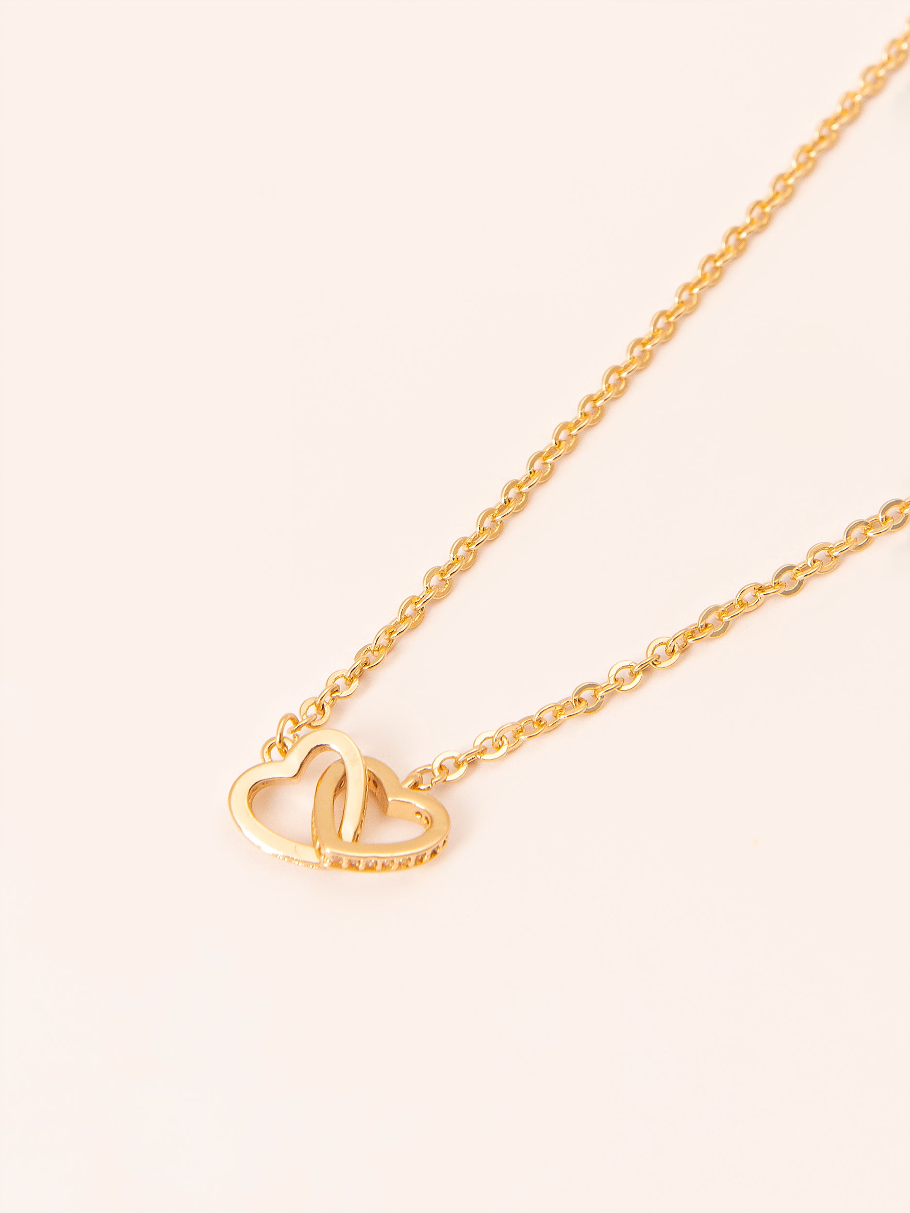 Looped Heart Necklace – Limelightpk